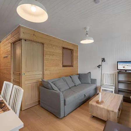 Moderne Avec Balcon, Wifi, Acces Pistes A Апартаменты