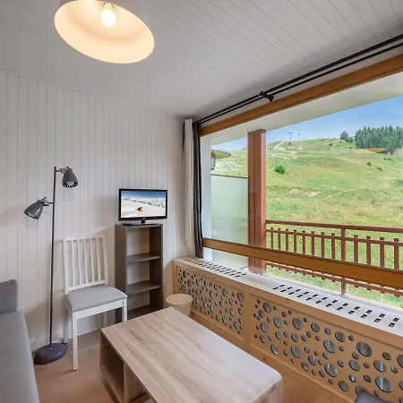 Апартаменты Moderne Avec Balcon, Wifi, Acces Pistes A *